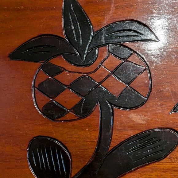 Vintage Hand-Carved Wooden Tray Floral Design Rustic Decorative Serving Plate - Picture 5 of 9